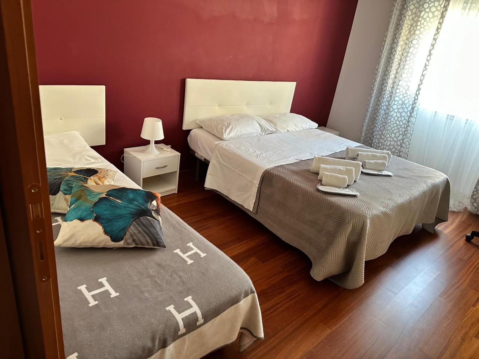 Lucens Domus Appartamento Roma Quartiere Trieste - Vicino Metro B1 - Экстерьер фото
