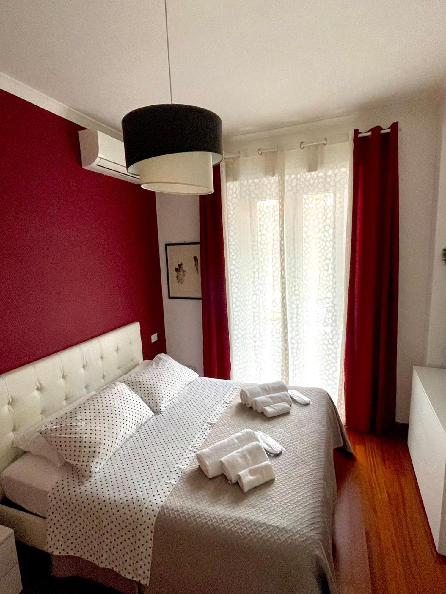 Lucens Domus Appartamento Roma Quartiere Trieste - Vicino Metro B1 - Экстерьер фото